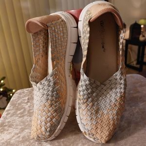 Comfortview  9.5, Peach/White